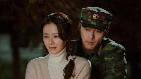 Son Ye Jin tiết lộ thay đổi cảnh ôm Hyun Bin trong “Hạ cánh nơi anh”