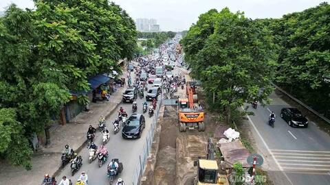 Hà Nội phân luồng Đại lộ Thăng Long để sửa chữa 4 cầu