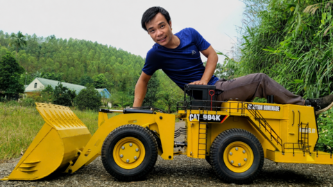 Anh thợ cơ khí ở Tây Ninh tự chế tạo dàn xe công trình thu nhỏ