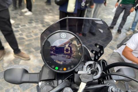 Yamaha PG-1 2025 - xế chơi giá mềm cho người hoài cổ