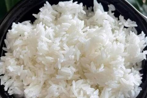 Bổ sung collagen bằng cách kết hợp cơm trắng với các loại thực phẩm