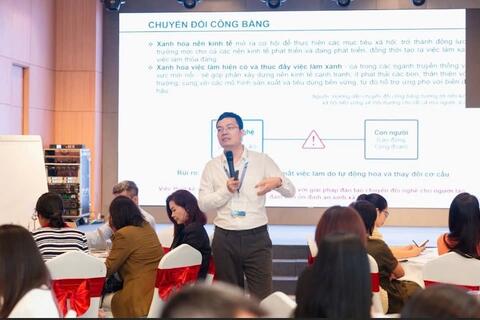 Doanh nghiệp nhỏ và vừa được đào tạo nâng cao năng lực chuyển đổi số, chuyển đổi xanh