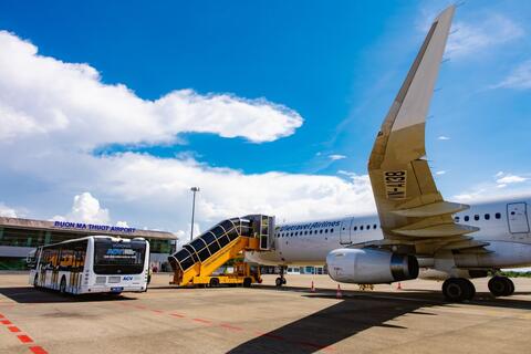 Vietravel Airlines mở rộng đường bay nội địa và quốc tế trong dịp hè