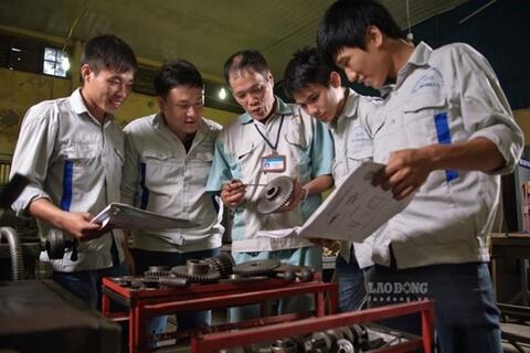Học sinh khát trải nghiệm cọ xát trực tiếp tại doanh nghiệp