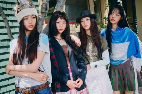NewJeans trở lại với đội hình 4 thành viên