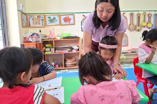 Niềm hy vọng mới từ chính sách lương cho nhà giáo