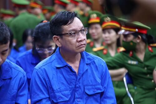 Avatek và vụ án làm giả 200.000 phiếu thử nghiệm, 100 bị cáo hầu tòa