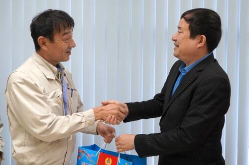 LĐLĐ TP Hải Phòng chúc Tết doanh nghiệp tiêu biểu vì người lao động