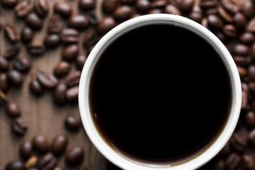 Ngừng caffeine, huyết áp thay đổi ra sao?
