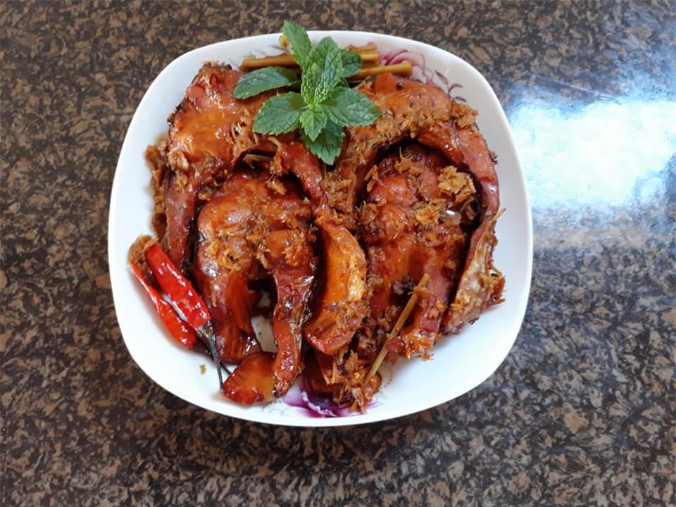 Cách làm cá kho sả riềng thơm ngon trọn vị Cách làm cá kho sả riềng thơm ngon trọn vị