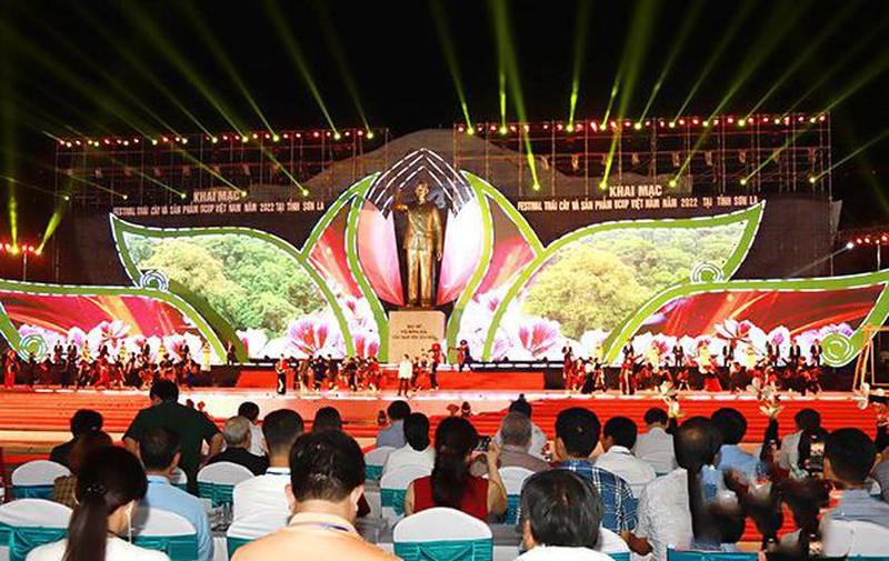 Thủ tướng dự khai mạc Festival trái cây và sản phẩm OCOP Việt Nam ảnh 1