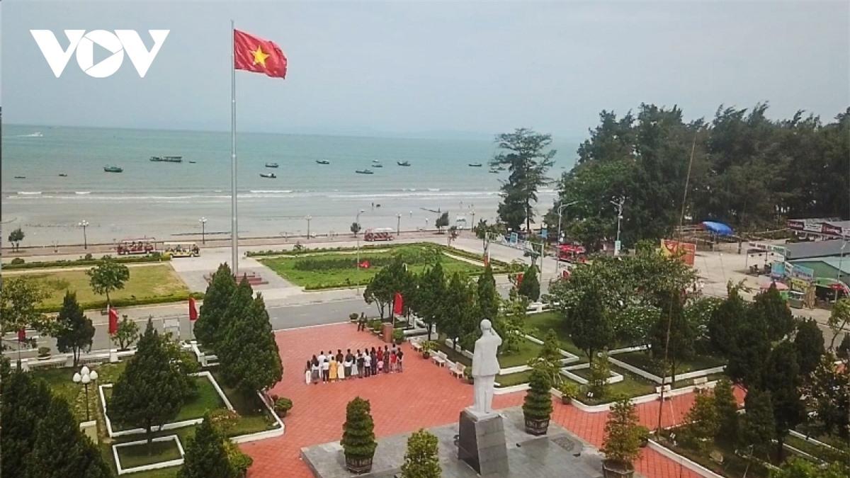 kham pha co to vien ngoc xanh giua bien troi Dong bac hinh anh 3