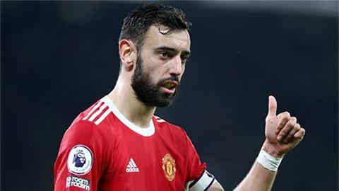 Bruno Fernandes từ bỏ áo số 18 tại MU