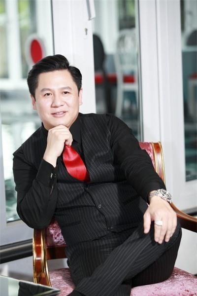 Lộ danh tính chồng đại gia của Hoa hậu Phạm Hương?