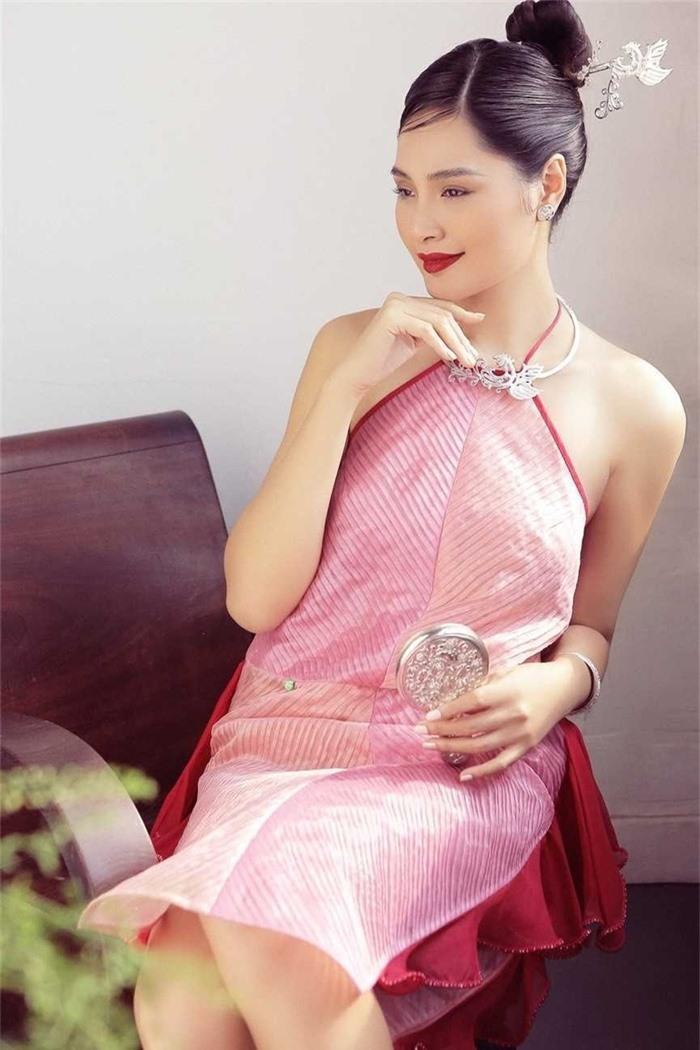Nhan sắc của Hoa hậu đẹp nhất Châu Á sau 13 năm qua ống kính camera thường