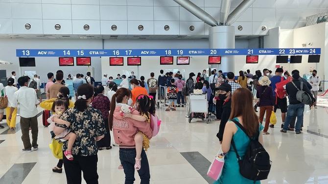 Tính riêng sản lượng khách quốc nội, 6 tháng đầu năm 2022 đã đạt 101% so với cùng kỳ 2019.