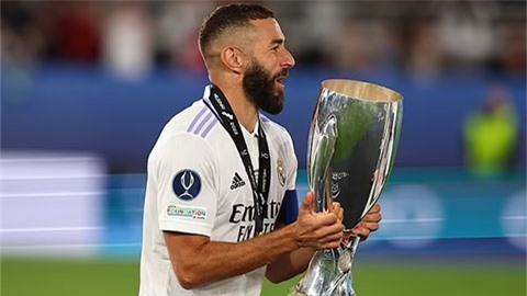 HLV Ancelotti ủng hộ Benzema giành Quả bóng vàng