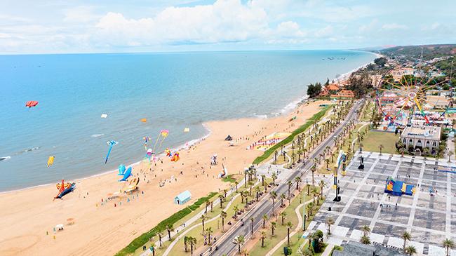 Phan Thiết (Bình Thuận) luôn là điểm đến được yêu thích của du khách trong và ngoài nước.