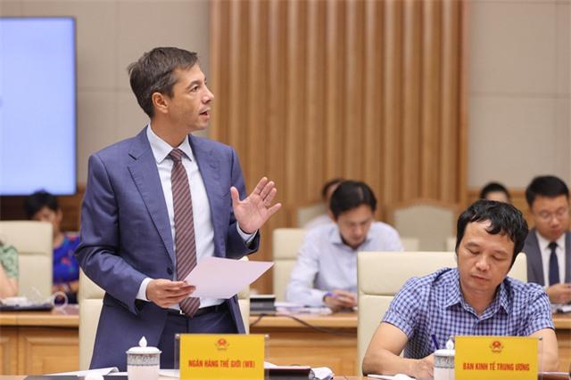 Việt Nam: Quốc gia châu Á duy nhất được IMF tăng dự báo tăng trưởng - Ảnh 2. Việt Nam: Quốc gia châu Á duy nhất được IMF tăng dự báo tăng trưởng - Ảnh 2.