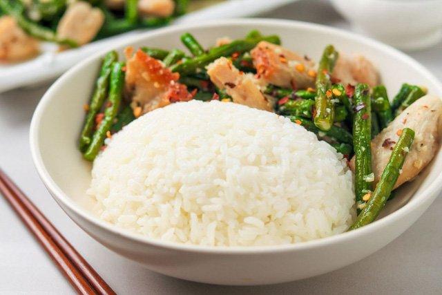 dieu-gi-xay-ra-voi-co-the-khi-ngung-an-tinh-bot-01