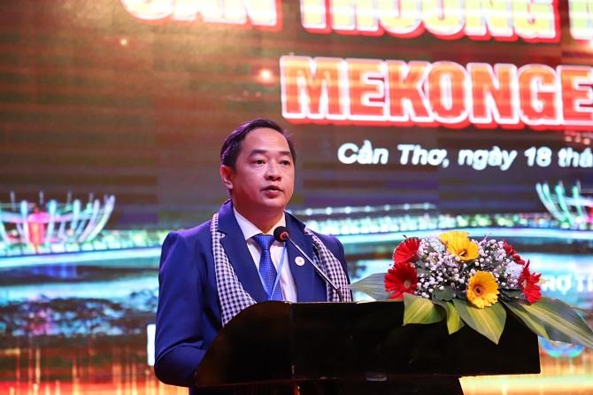 Ông Nguyễn Thanh Thống, Phó Chủ tịch Hội Doanh nhân trẻ TP Cần Thơ, Tổng Giám đốc sàn MeKong Expo phát biểu tại buổi lễ ra mắt