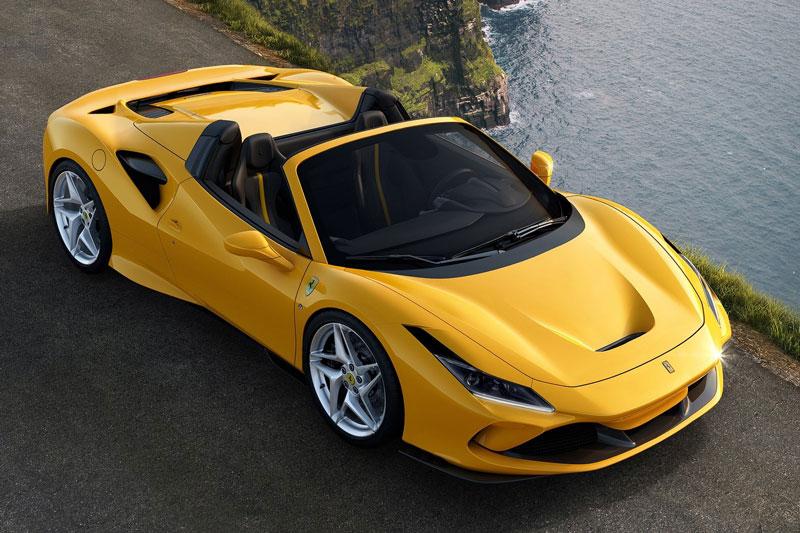 4. Ferrari F8 Spider (giá khởi điểm: 283.950 USD). 4. Ferrari F8 Spider (giá khởi điểm: 283.950 USD).