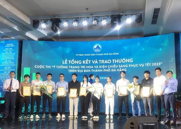 Trao giải cuộc thị "Ý tưởng trang trí hoa và điện chiếu sáng phục vụ Tết Quý Mão 2023" trên địa bàn TP Đà Nẵn