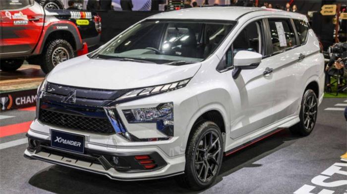 mitsubishi xpander 2023 ra mắt thái lan có ngoại thất khác bản ở việt nam