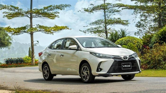 toyota vios quay trở lại đường đua ô tô bán chạy nhất thị trường