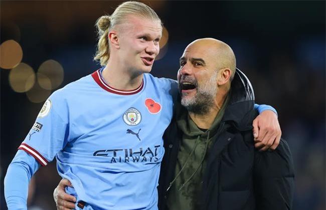 Erling Haaland tu choi gia han voi Man City