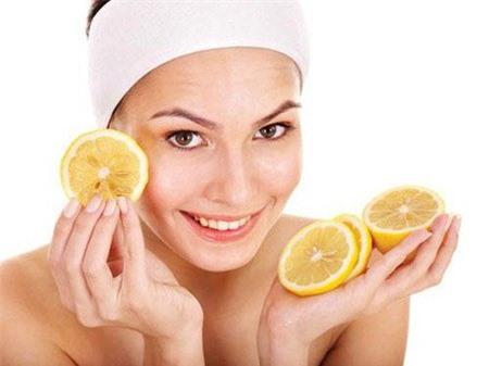 Cách tự làm kem dưỡng trắng da ban đêm đơn giản tại nhà