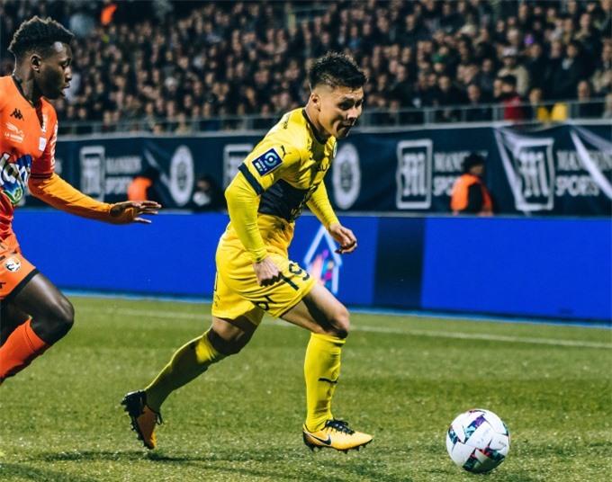 HLV CLB CAHN Quang Hải có thể giúp chúng tôi mạnh hơn 1 HLV CLB CAHN Quang Hải có thể giúp chúng tôi mạnh hơn 1