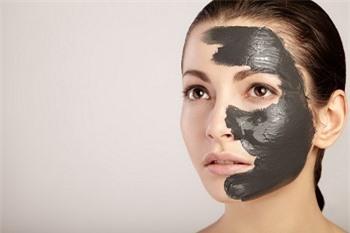 Loại bỏ mụn đầu đen ở mũi hiệu quả tại nhà