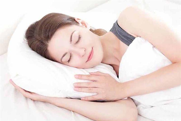Thói quen nên tránh để có giấc ngủ ngon và làn da đẹp