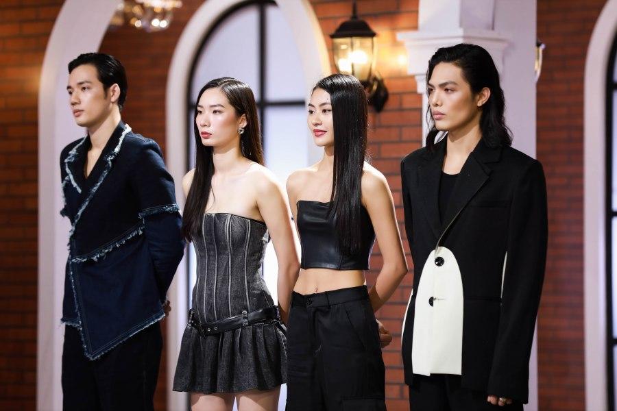 4 thí sinh vào phòng loại