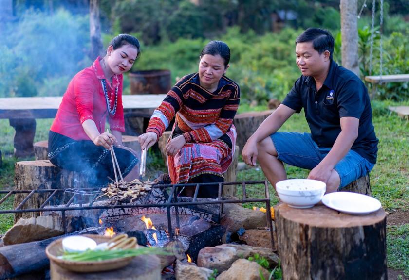 Phát triển du lịch cộng đồng ở 'cổng trời' An Toàn ảnh 4