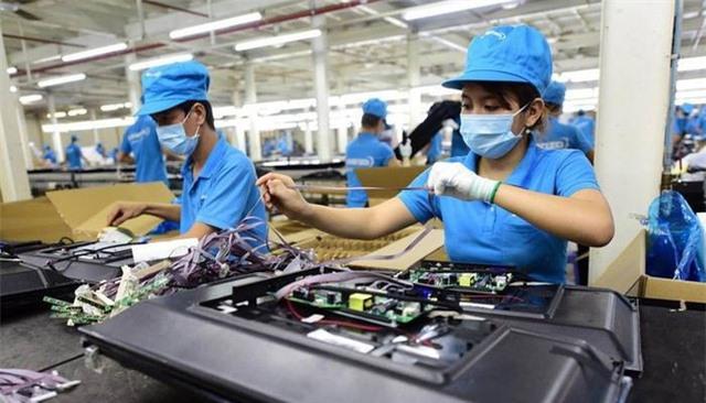 Doanh nghiệp chế biến, chế tạo tăng tốc đơn hàng - Ảnh 1.