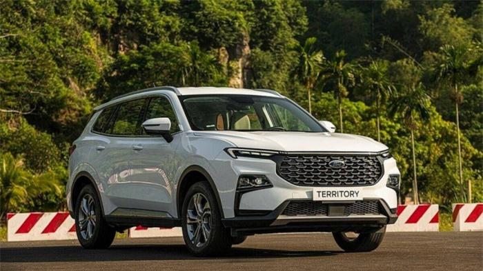 Ô tô sedan đang dần lép vế so với các mẫu xe gầm cao