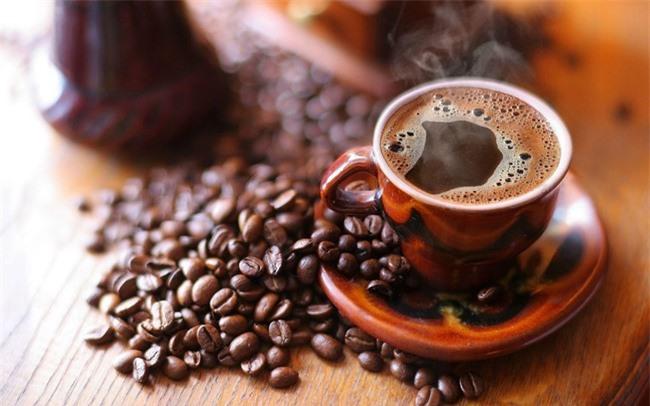 7 loại thực phẩm bạn không bao giờ nên ăn khi bụng đói - Ảnh 4.