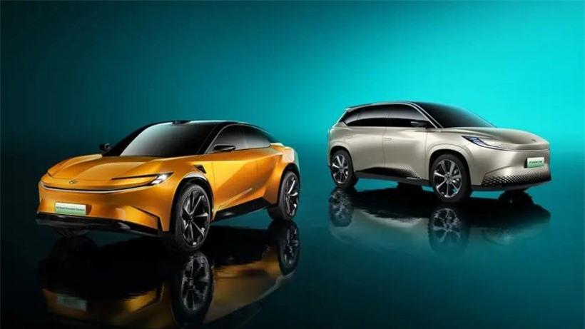 Hai mẫu concept EV của Toyota: bZ Sport Crossover và bZ FlexSpace