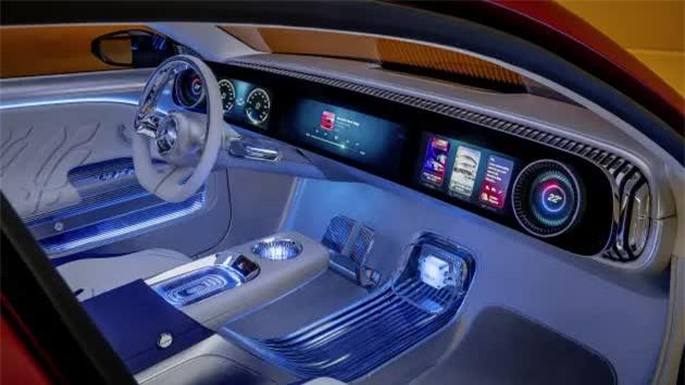 Đây là những mẫu xe điện mới nhất của Mercedes và BMW để cạnh tranh với Tesla - Ảnh 2.