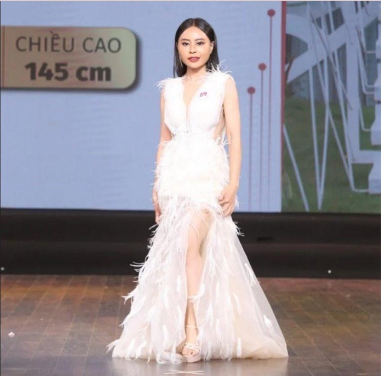 Cuộc thi Hoa hậu có 1-0-2: Dàn "chân dài" đăng quang có chiều cao dưới chuẩn, Á hậu 1 chỉ vỏn vẹn 1m45 - 7