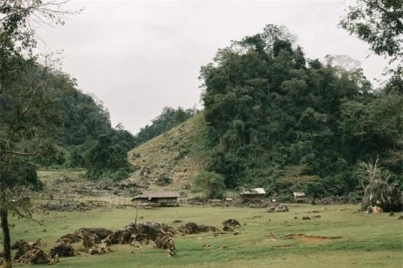 Hang Táu, người H'Mông, Mộc Châu