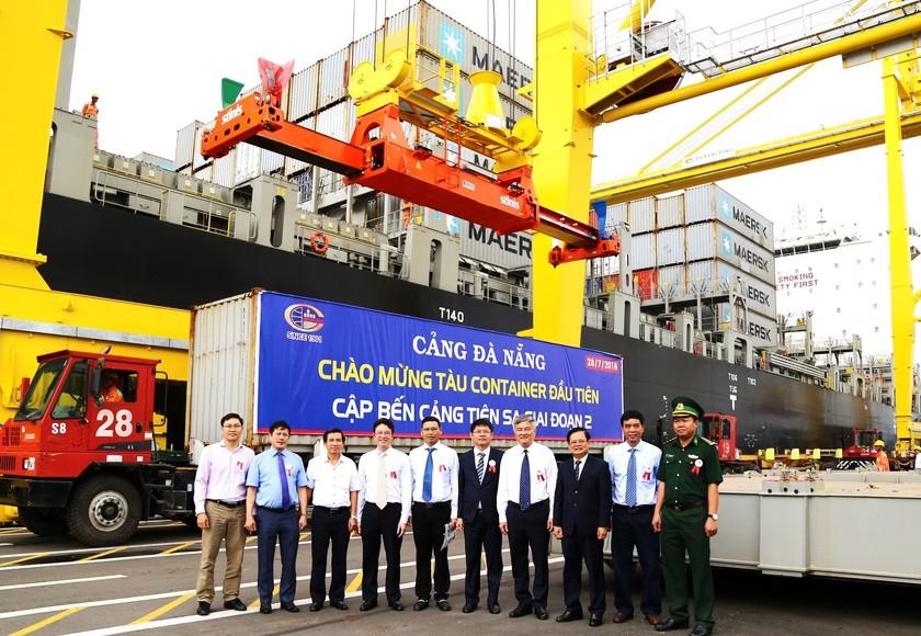 Cảng Đà Nẵng - thành viên của VIMC, năm 2022 sản lượng hàng hóa thông qua gần 13 triệu tấn, container 650.000 TEUS, hoàn thành vượt kế hoạch cả hai chỉ tiêu doanh thu và lợi nhuận ảnh 1