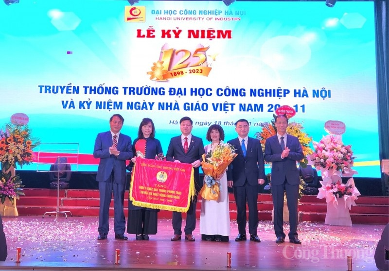 Thứ trưởng Nguyễn Sinh Nhật Tân dự lễ kỷ niệm 125 năm truyền thống Trường Đại học Công nghiệp Hà Nội