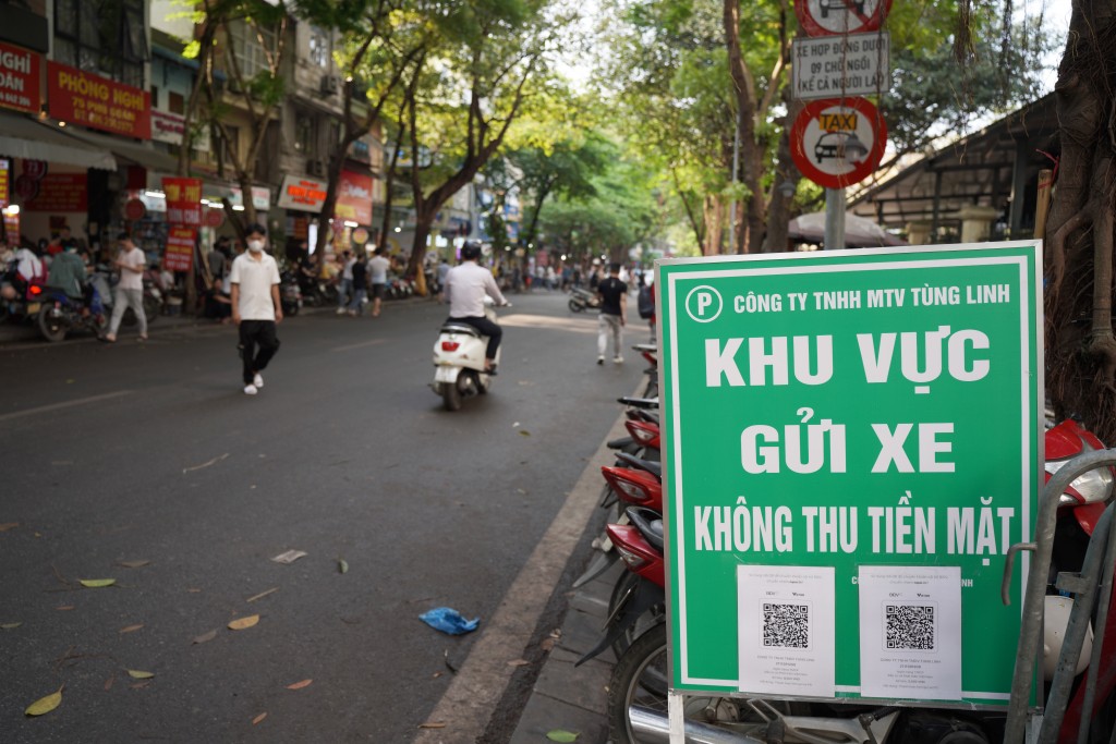 Minh bạch, công khai, không lo chặt chém khi gửi xe