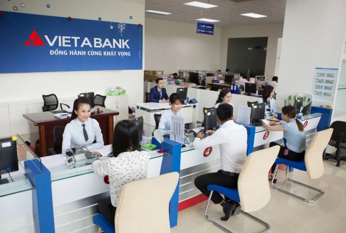 viet-a-bank.jpg