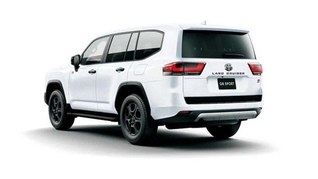 Toyota chuẩn bị gia nhập cuộc đua SUV hiệu suất cao ảnh 3