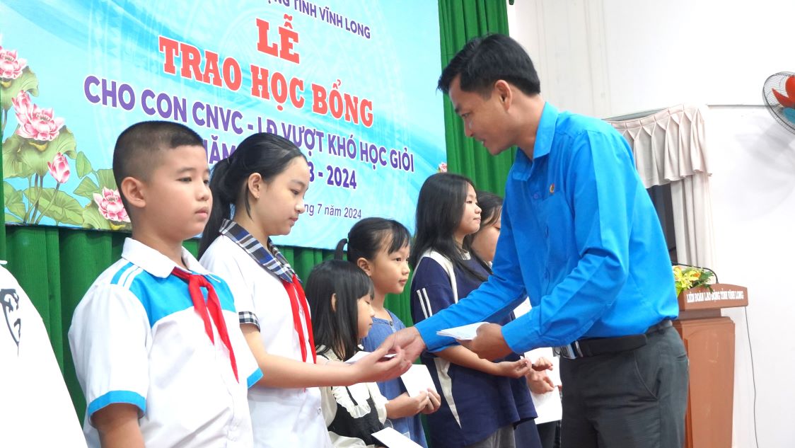 Ông Huỳnh Thanh Phong - Chủ tịch Công đoàn viên chức