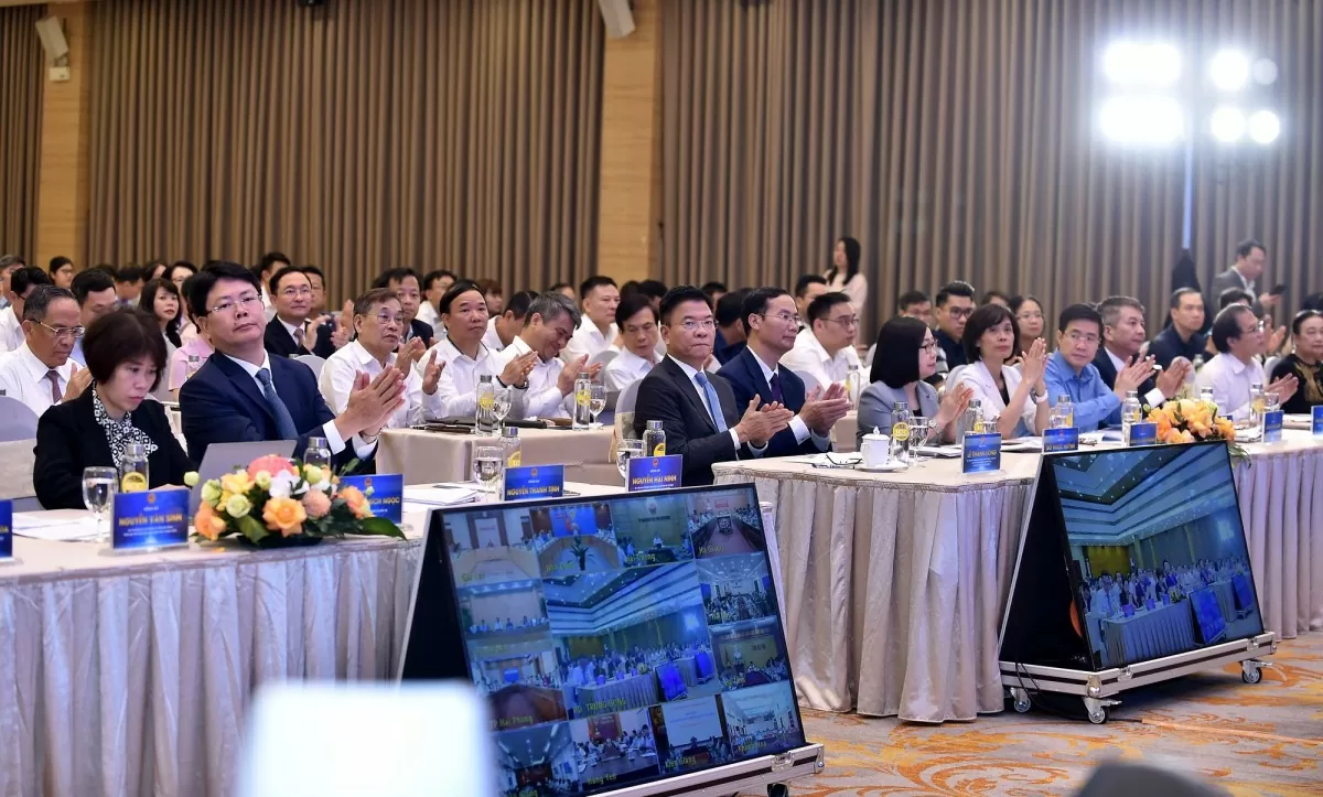 Phó Thủ tướng Lê Thành Long chủ trì diễn đàn Diễn đàn Kinh doanh và Pháp luật năm 2024: Tạo dựng môi trường đầu tư kinh doanh thuận lợi cho doanh nghiệp